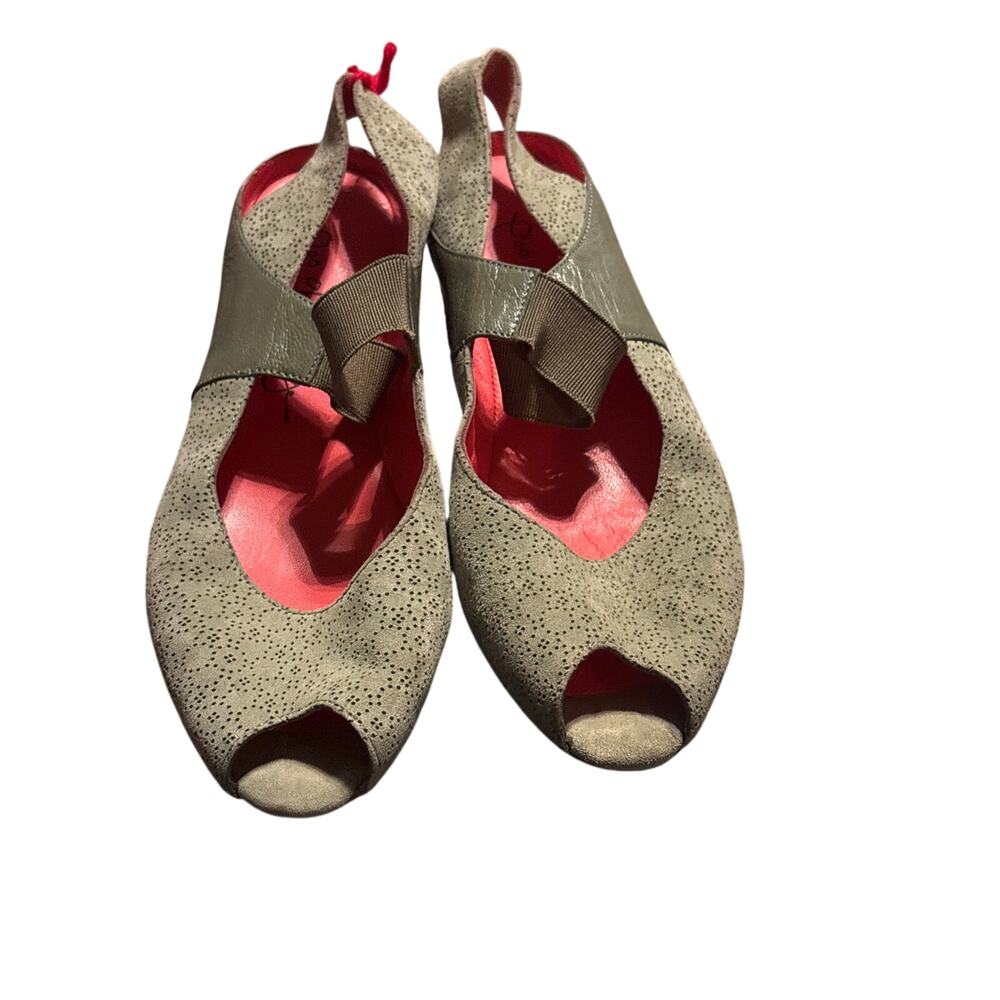 Pas de Rouge Sage Green Shoes Women’s US 8